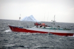 <em>Viarsa</em> enters iceberg zone.